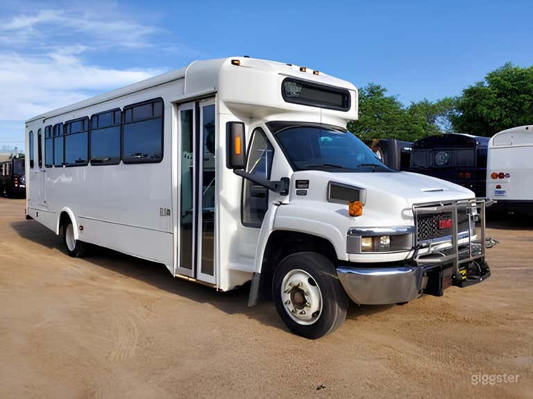  GMC C5500 Bus 46 