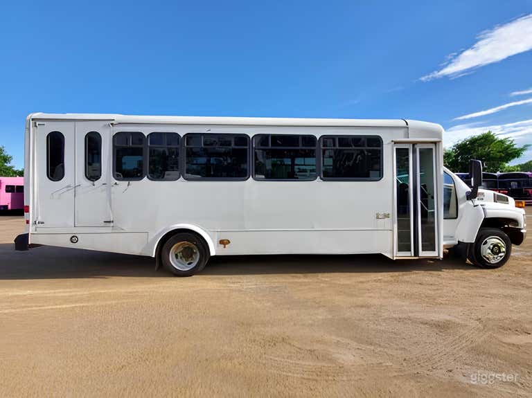  GMC C5500 Bus 46 