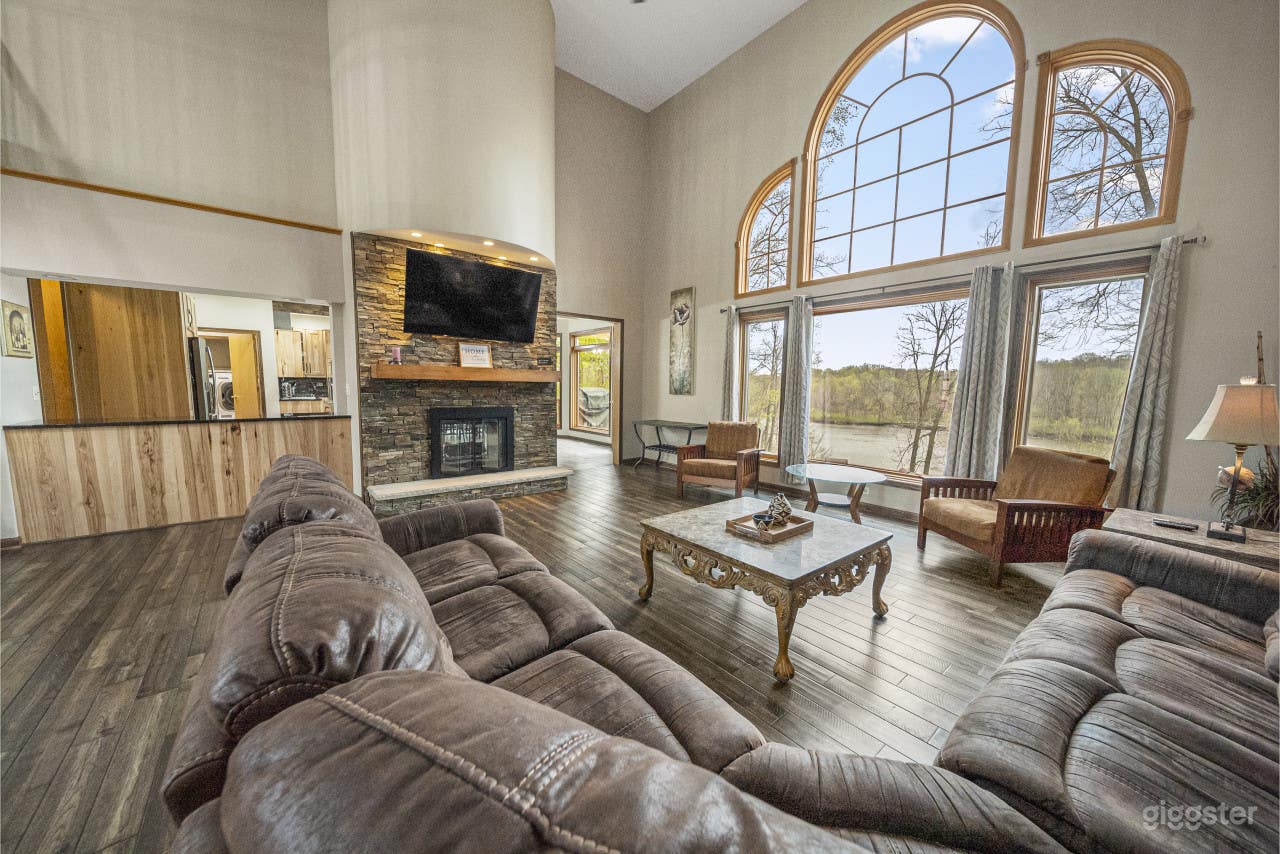 Fox River Retreat Photo 3