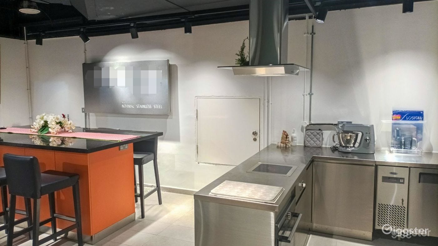 Fully equipped, modern stainless steel kitchen to support projects in the pavilion