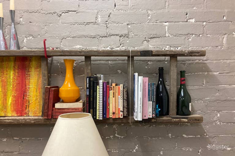  Photo Film Podcast Studio / Warehouse Conversion 