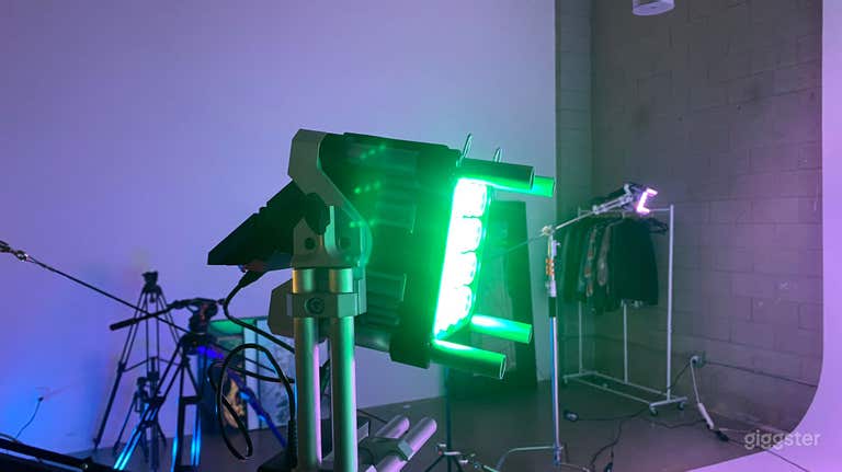  Photo/Video production Studio 