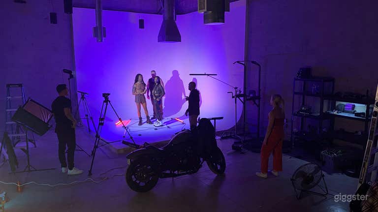  Photo/Video production Studio 