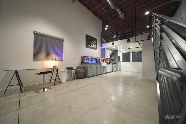  Photo/Video production Studio 