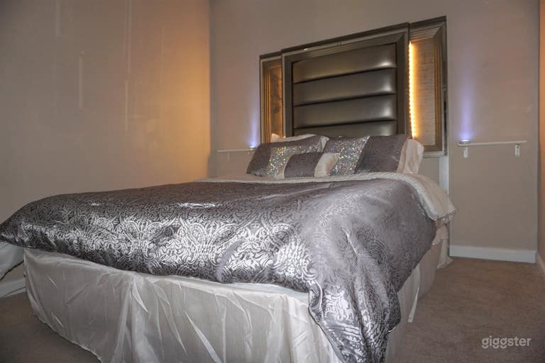  Chic Bedroom for all film/photo projects 