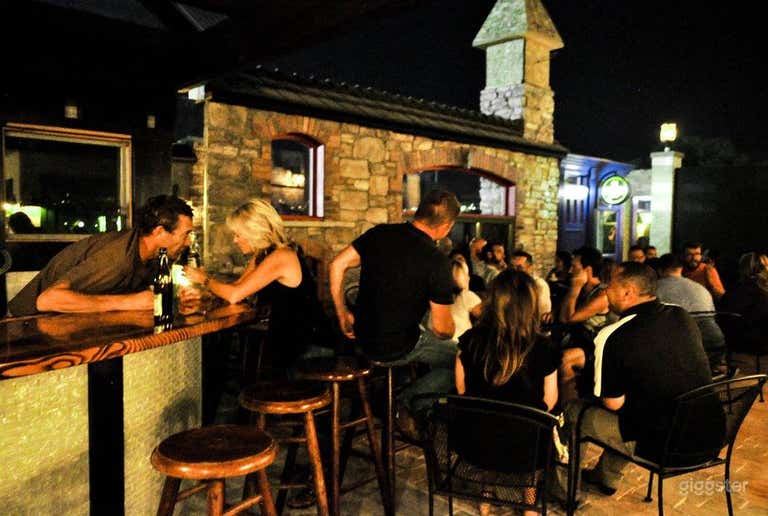  A Classic World Pub Bar and Rooftop Patio 