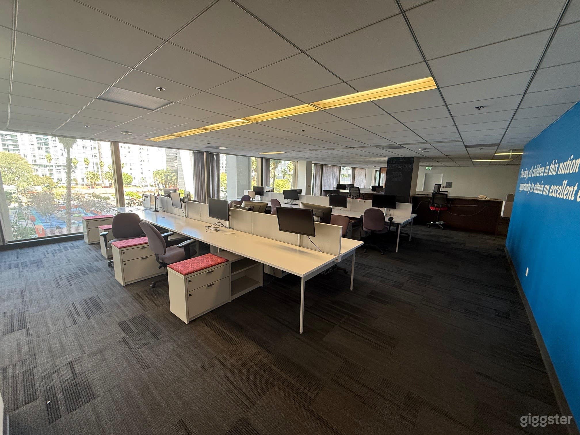 DTLA Tech Office Workspace Photo 3