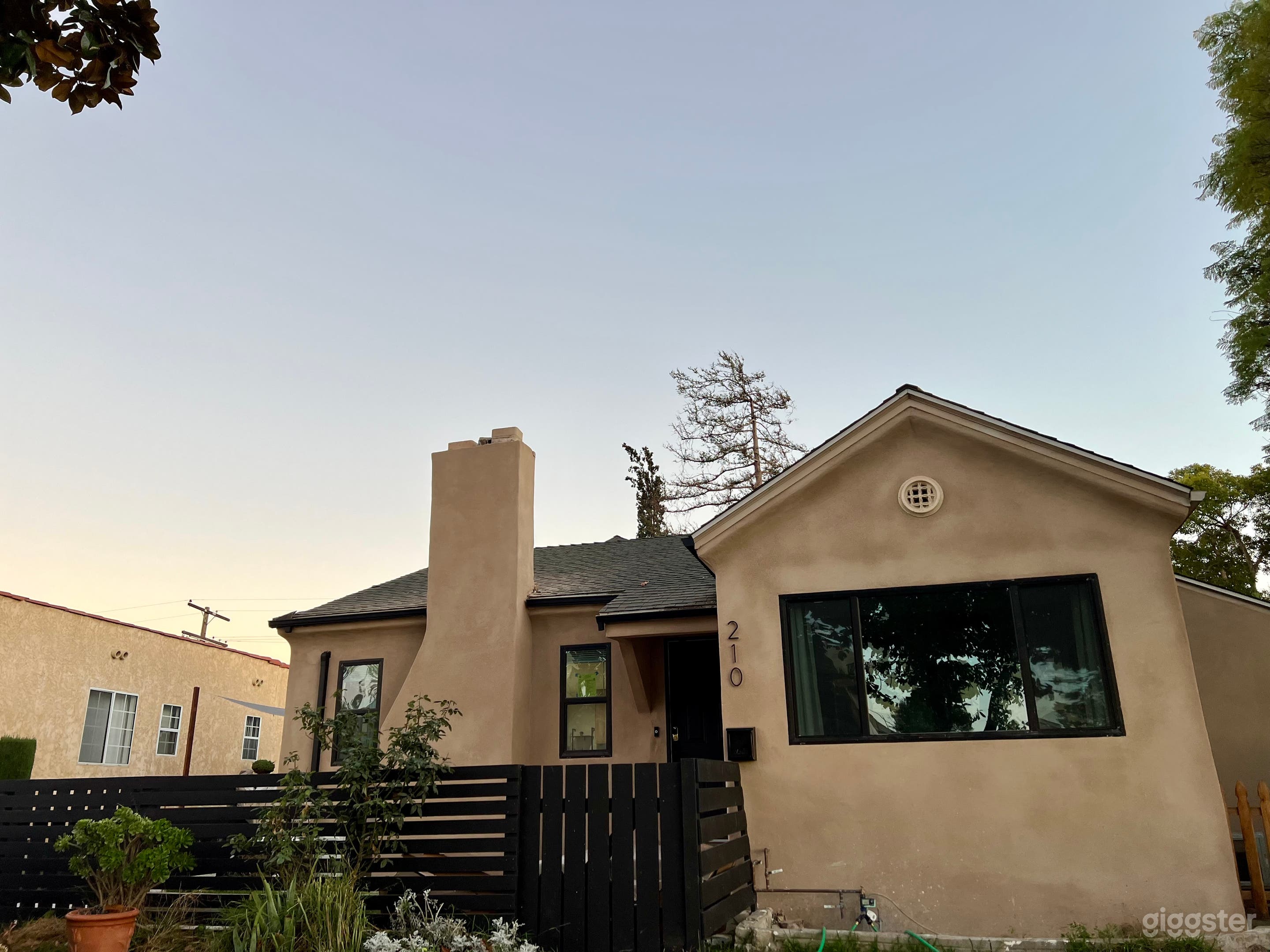 Brand new remodeled house Photo 2