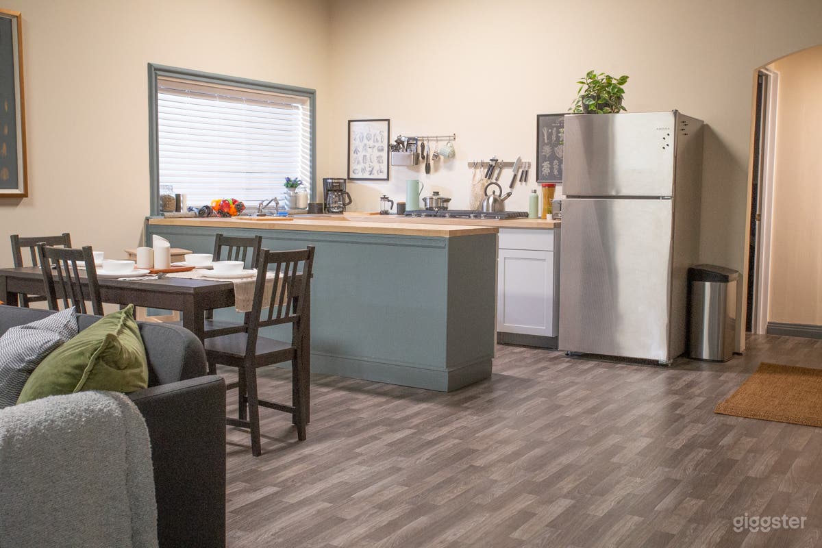 FULL House Standing Set - FilmStudioLA Photo 4