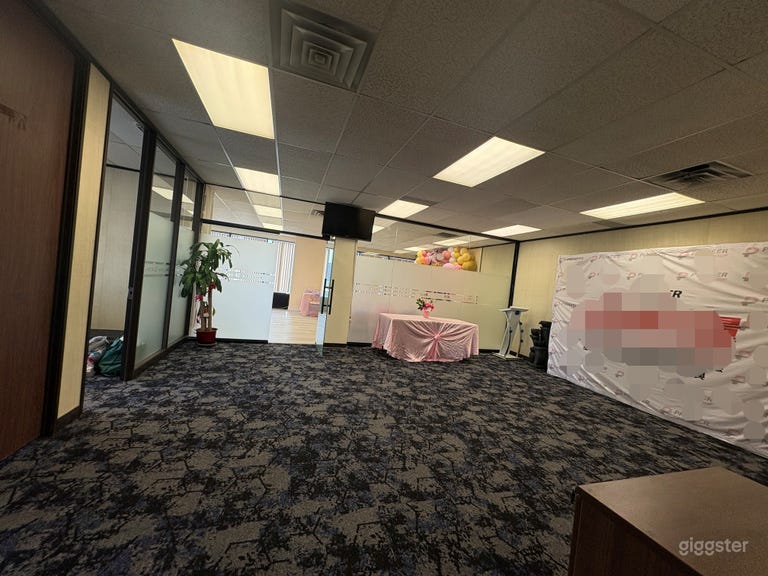  Elegant & Spacious Event Space with City Views 
