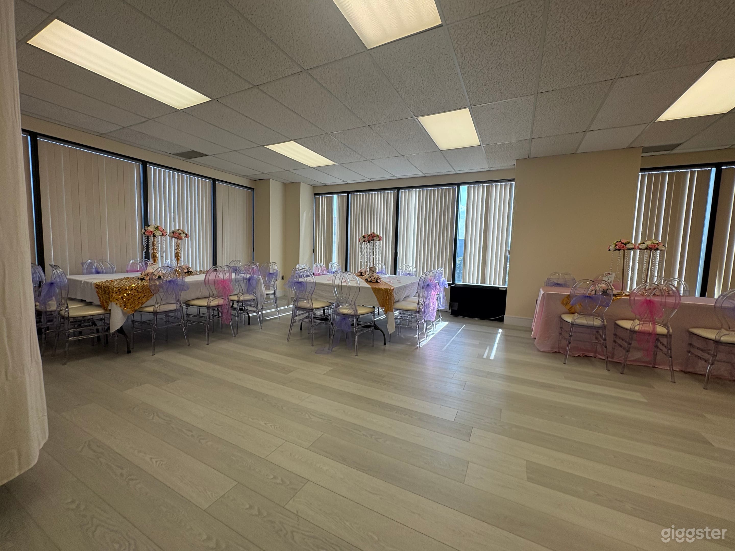 Elegant & Spacious Event Space with City Views Photo 1