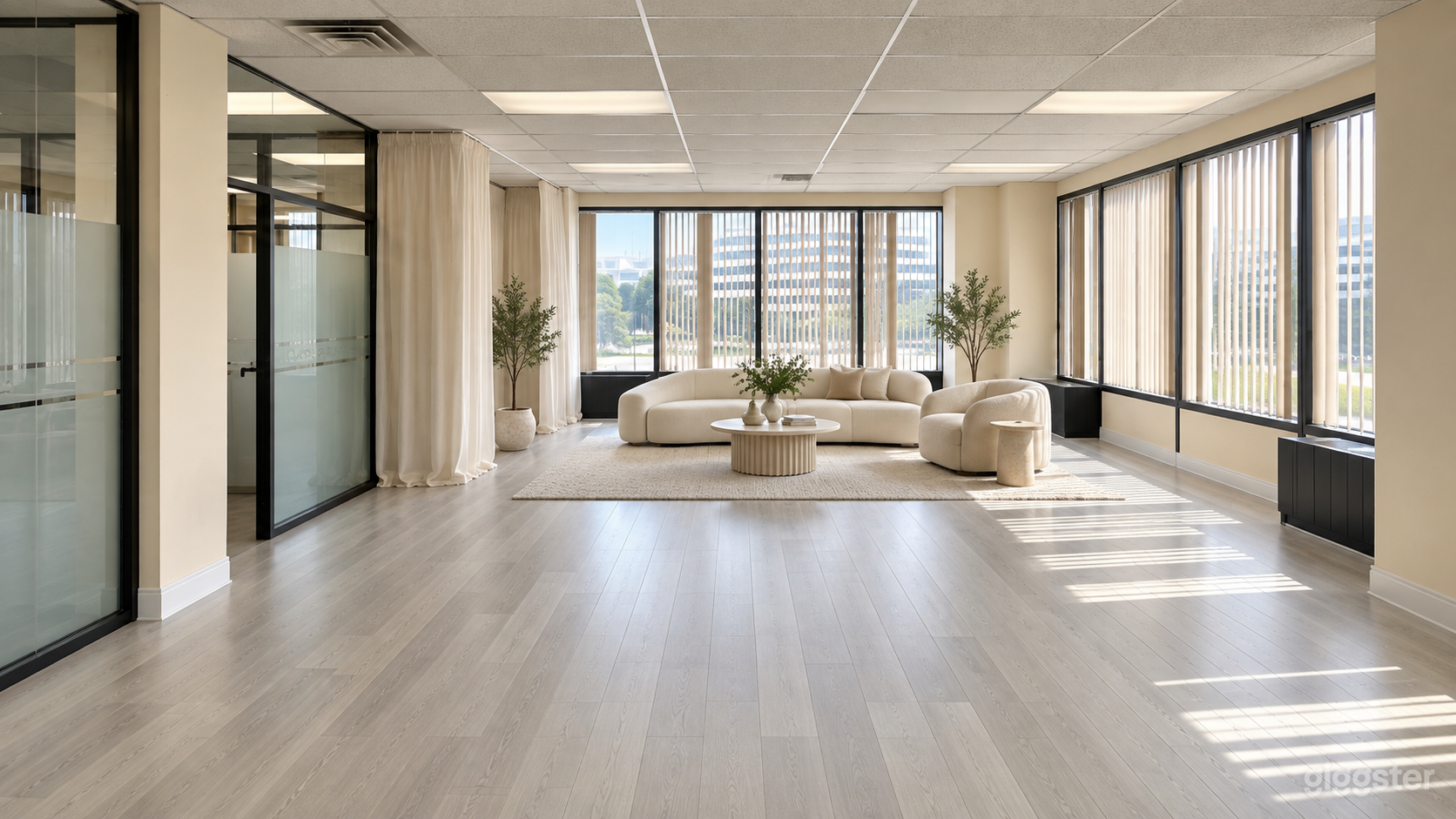 Elegant & Spacious Event Space with City Views Photo 2