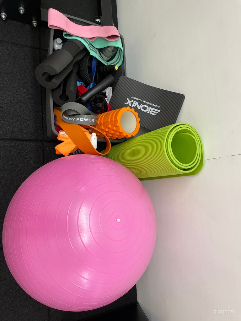  Private fitness studio for 1-2-1 or 2-2-1s 