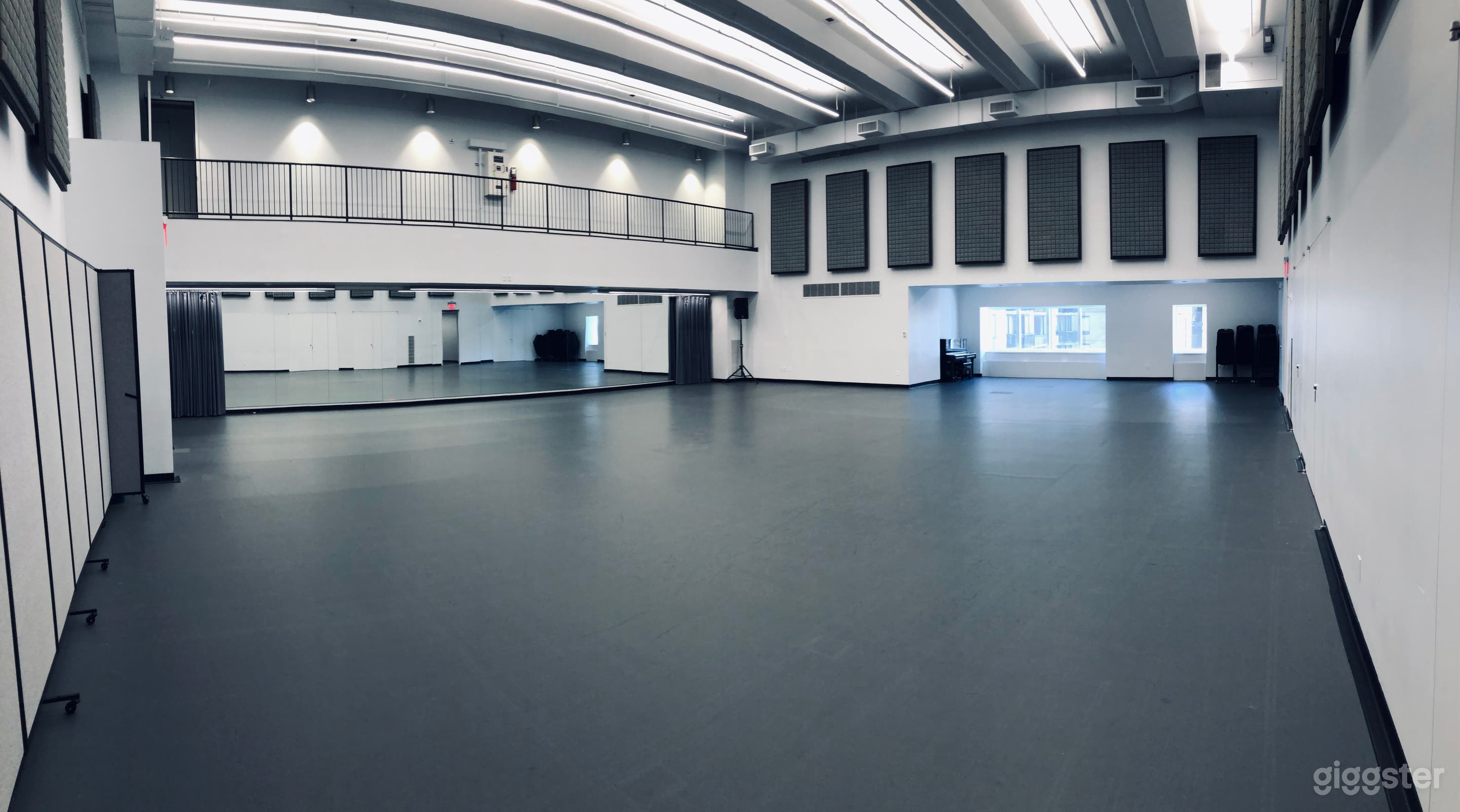 THE PREMIERE (Studio 11B) 3,300 sf, 22' ceilings