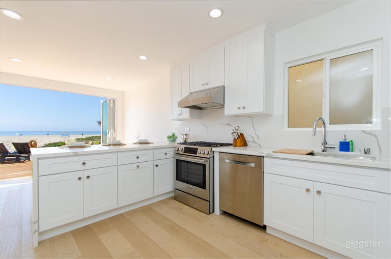  Modern Boho Beach House On the Sand  