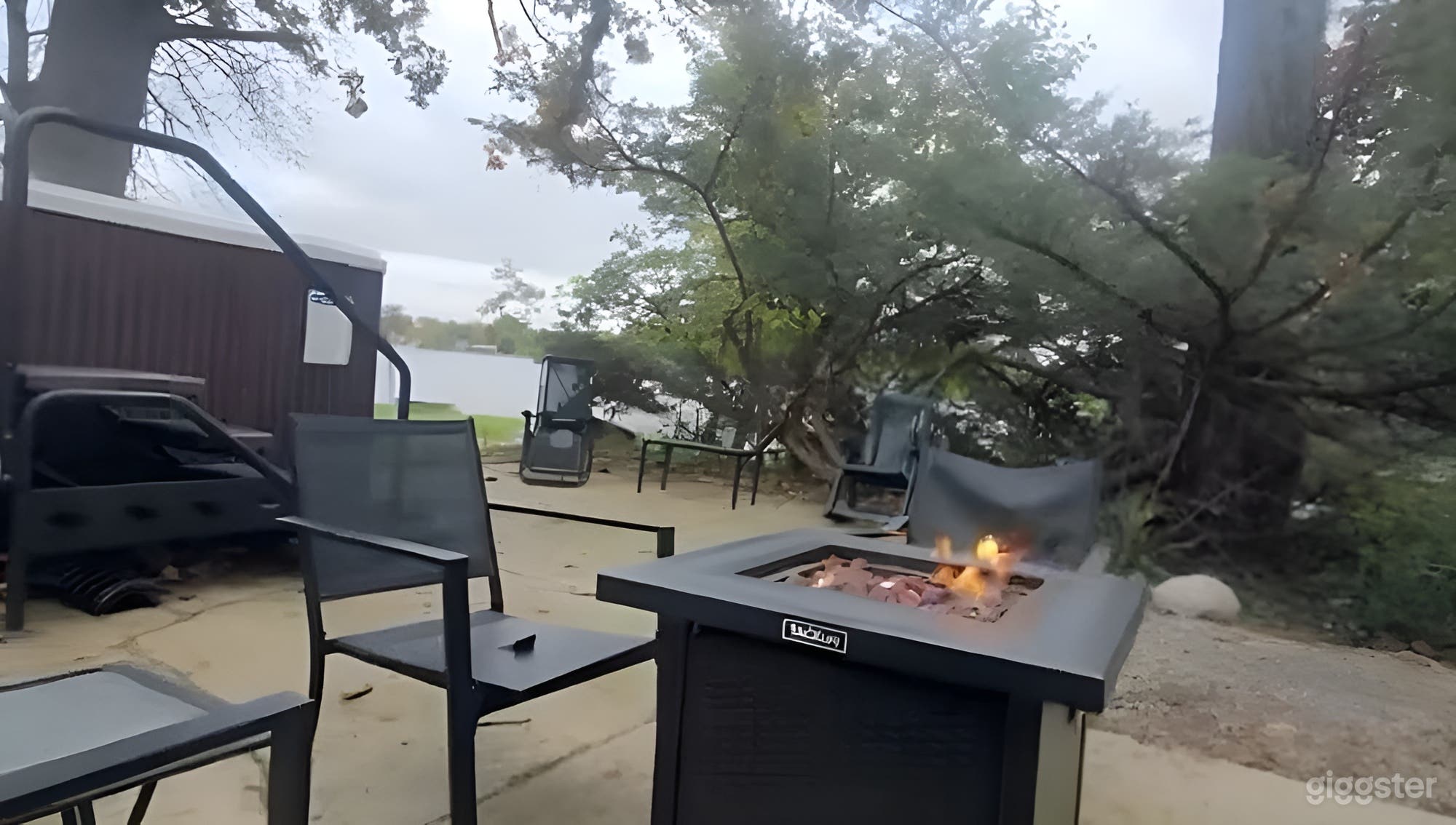 Hot Swimming Pool Spa Haven Photo 4