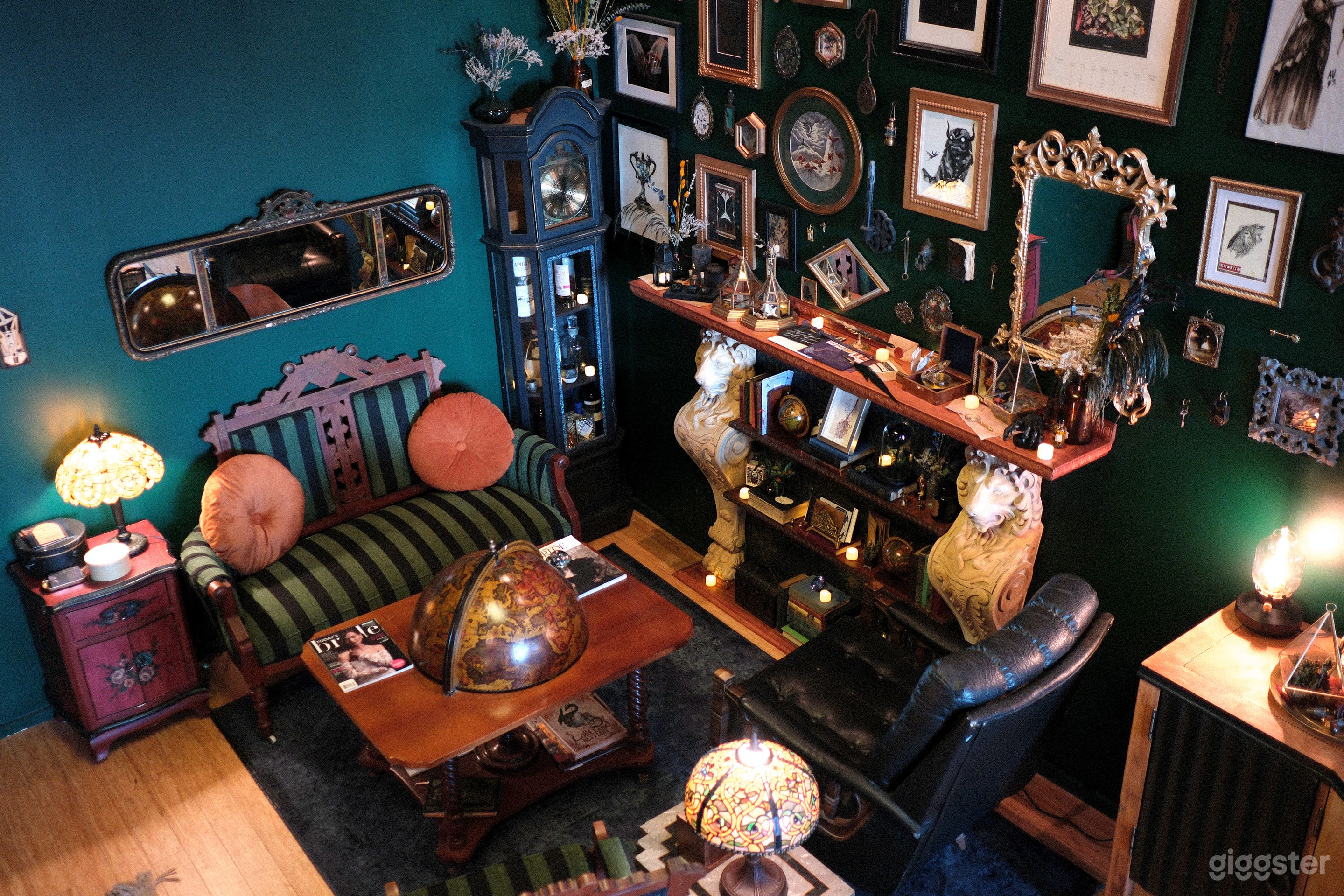 high view of the lounge