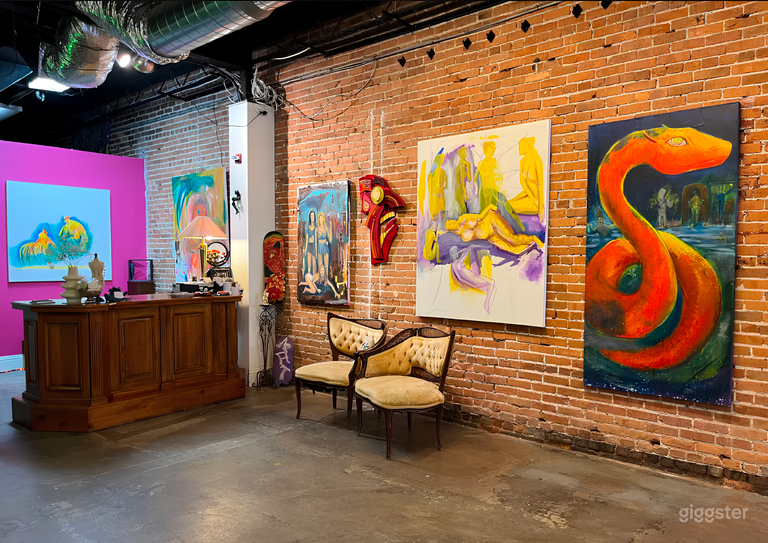  Versatile Art Gallery Space for Events and Shoots 