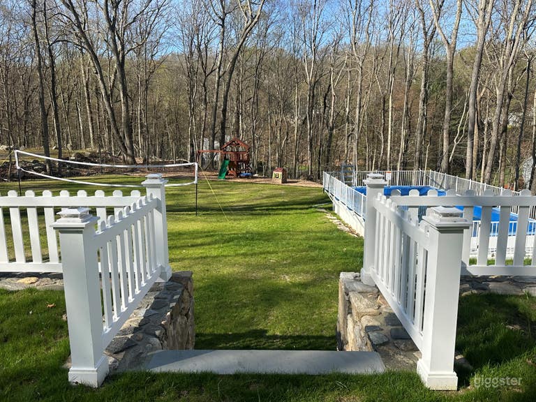  Private Home Surrounded by Trees 