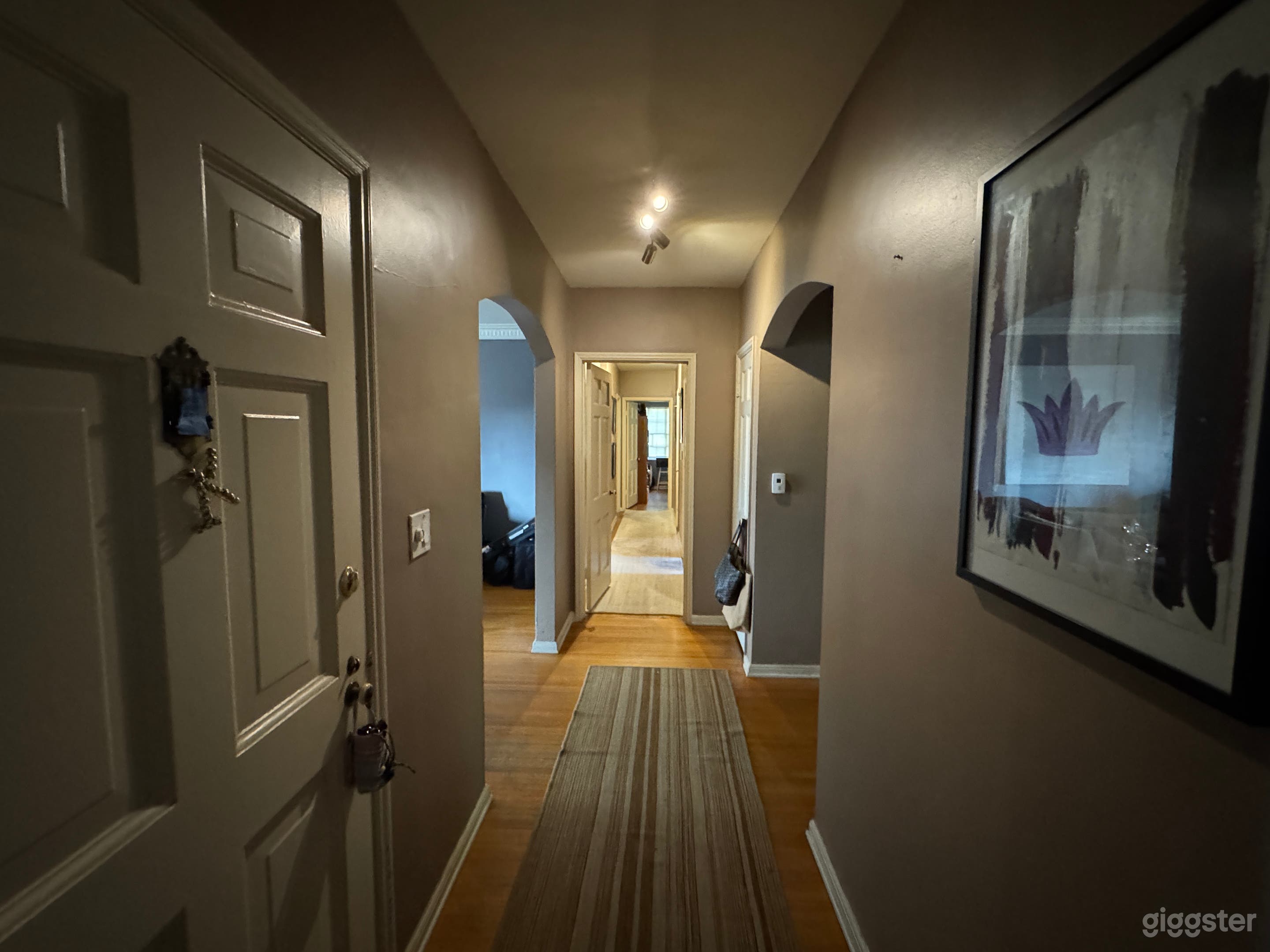 Entry Way/Hallway