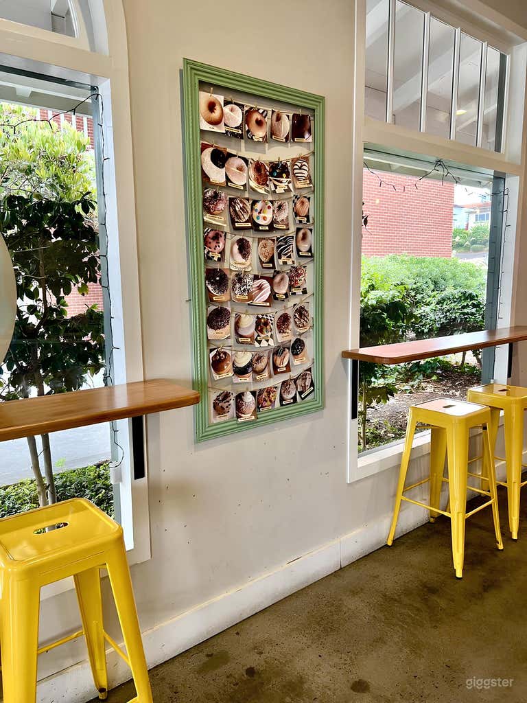  Bright & Aesthetic Donut Café 