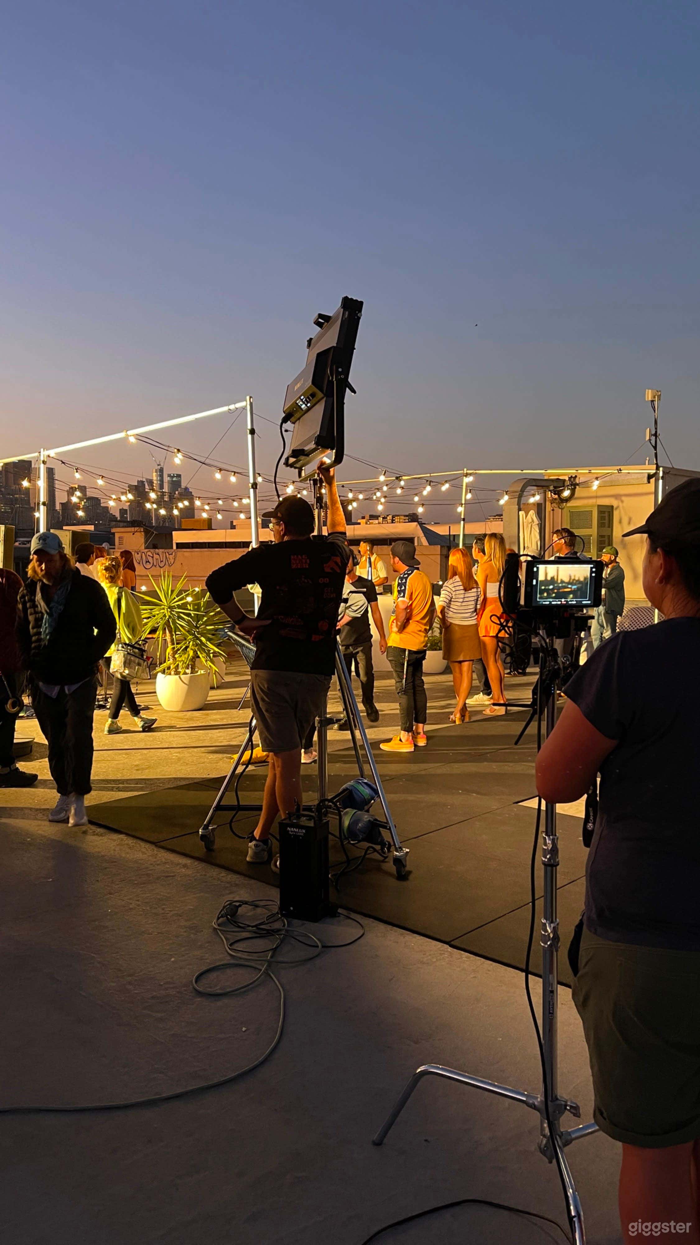 Rooftop in Richmond 360 Views Photo 3