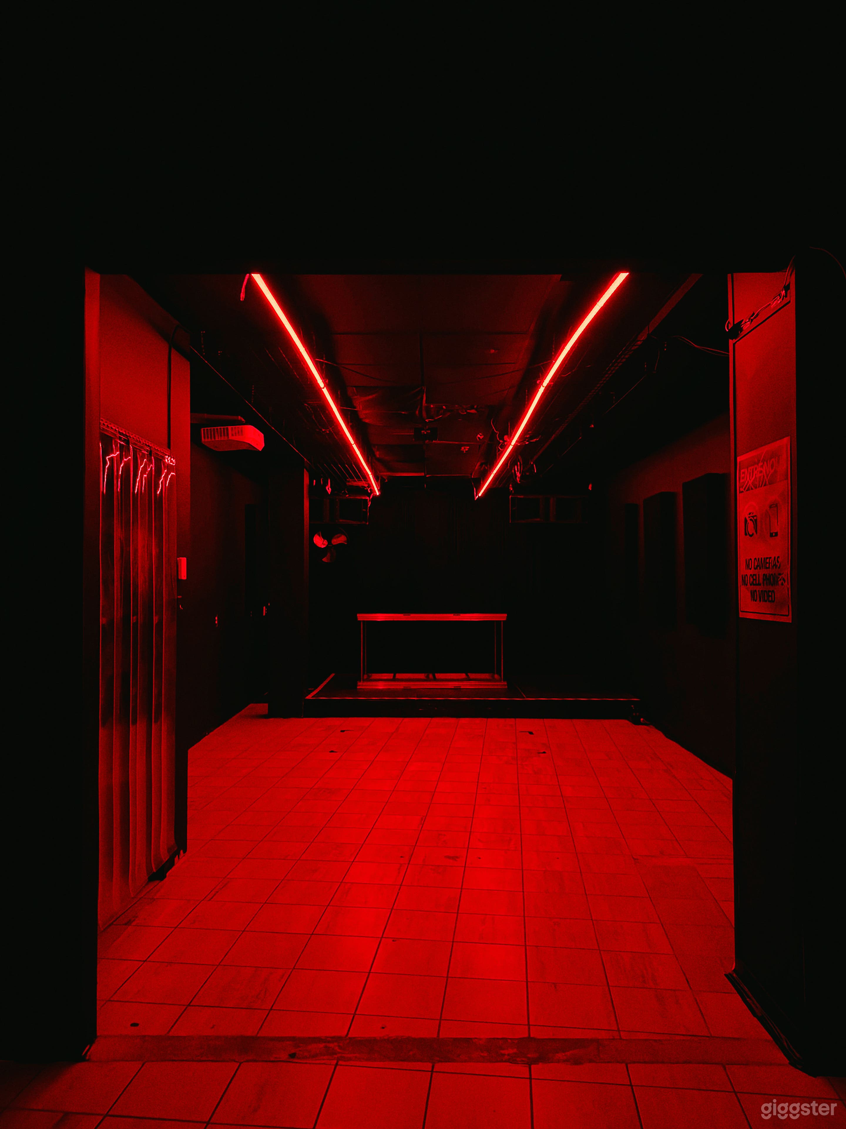 Turn-Key Event Space - Exceptional Sound & Lighting Photo 4