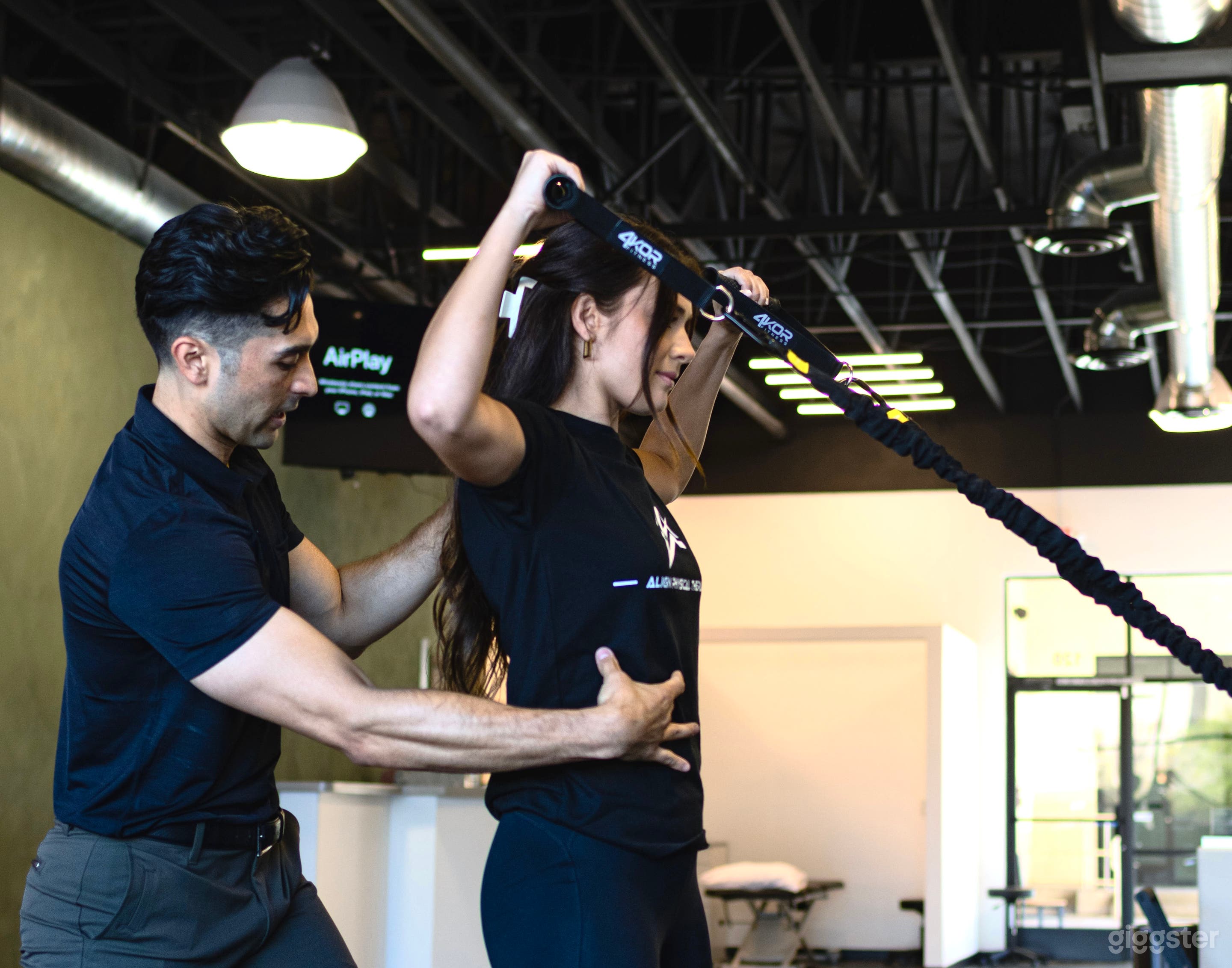 Spacious gym and therapy clinic Photo 3