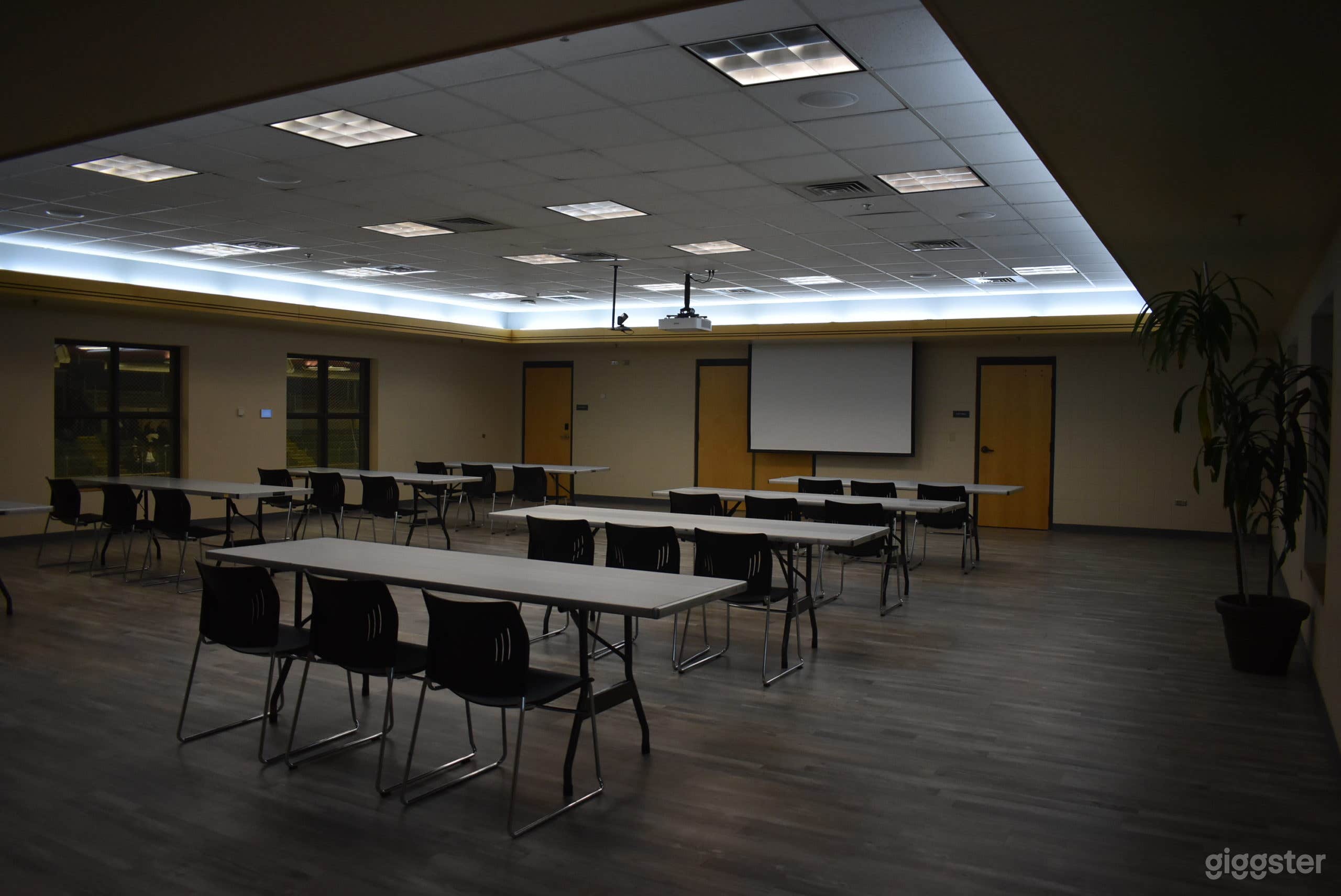 Randall Room Photo 2