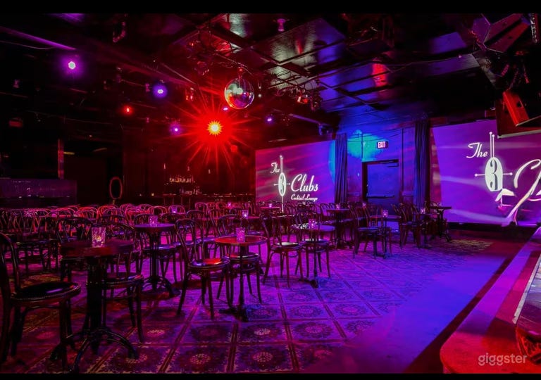  Timeless Old Hollywood Lounge Venue Full Stage! 
