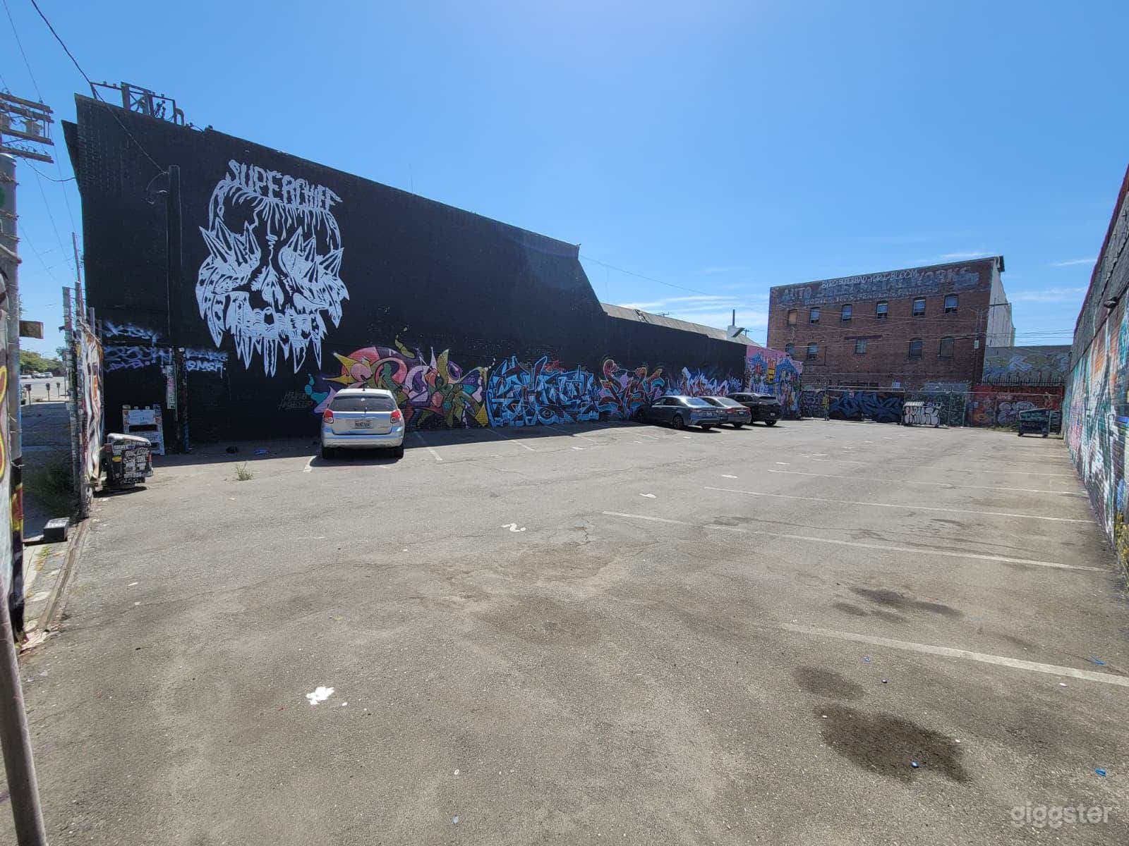 7000 SQFT RAW OUTDOOR EVENT / PRODUCTION SPACE (PARKING LOT) Photo 1