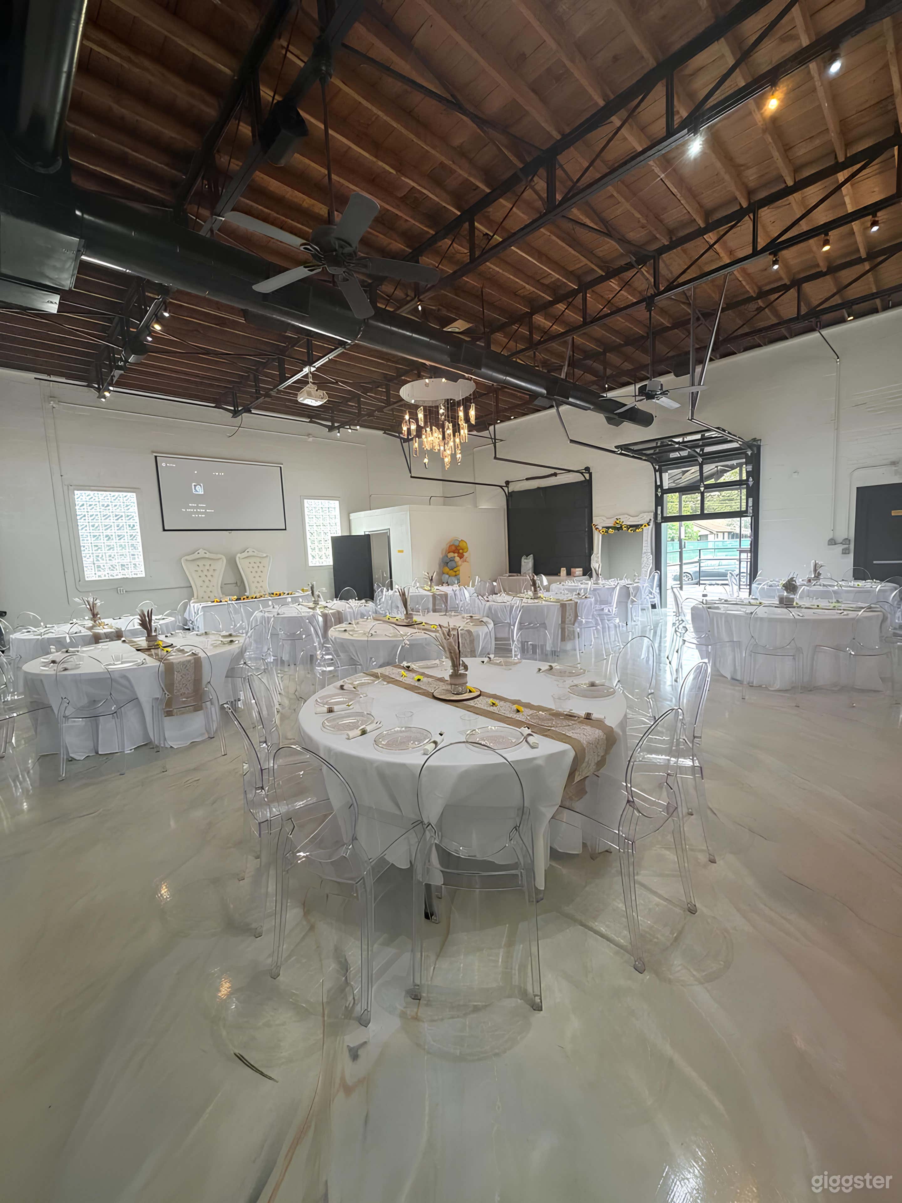 Modern 6,000 Sq Ft Event & Production Venue Photo 3