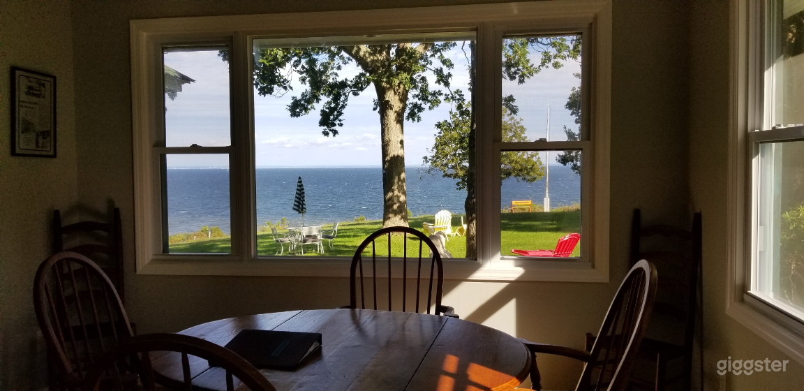 Glen Laurel on the Sound Photo 2