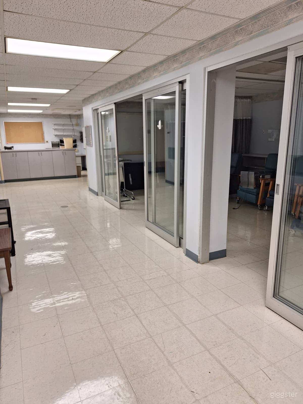 Unique Filming Opportuity. Former Hospital. Photo 3