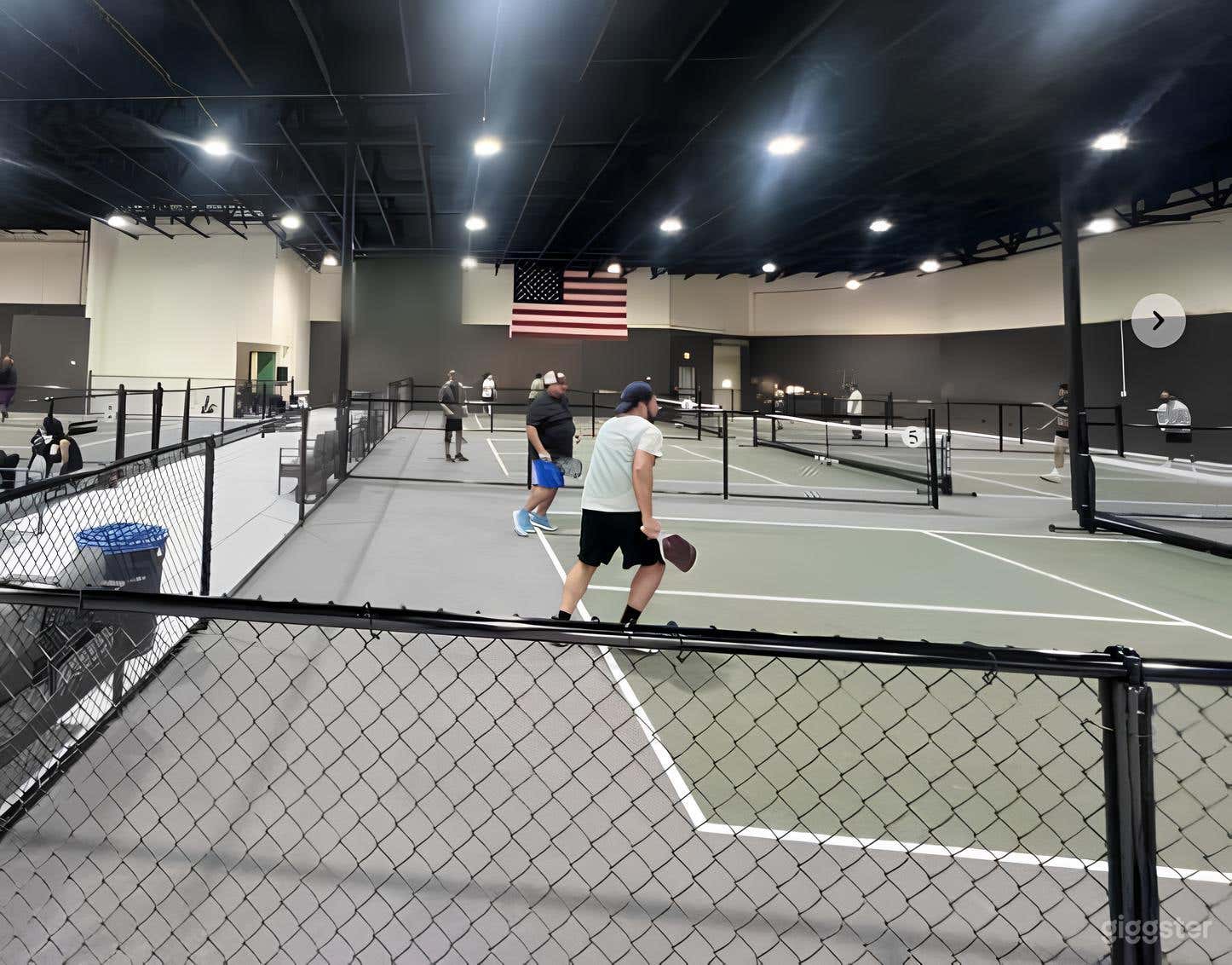 Single Pickleball Court Rental Photo 4
