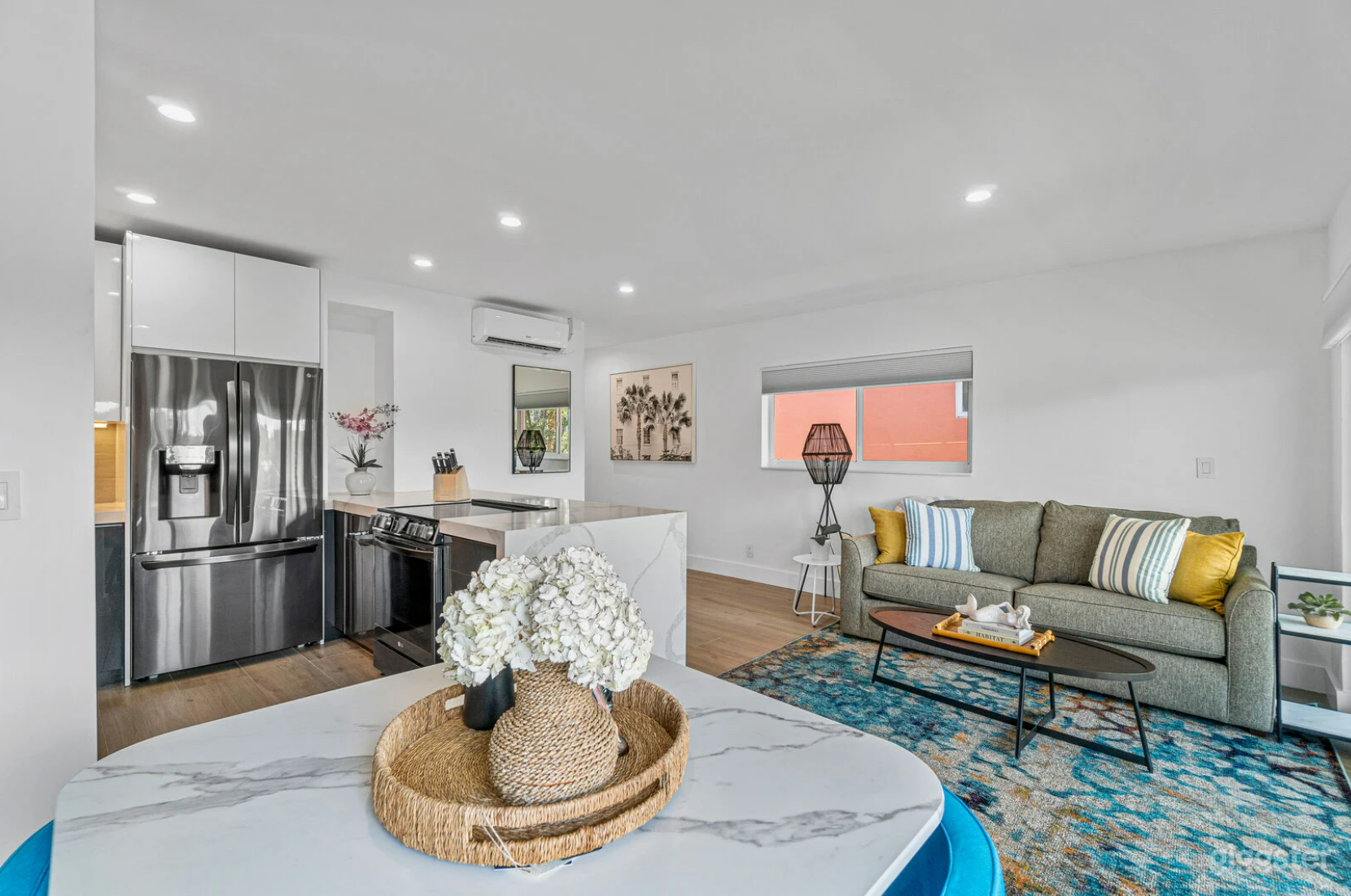 #261 Apt 14 Modern fully equipped apartment close to the beach Photo 3