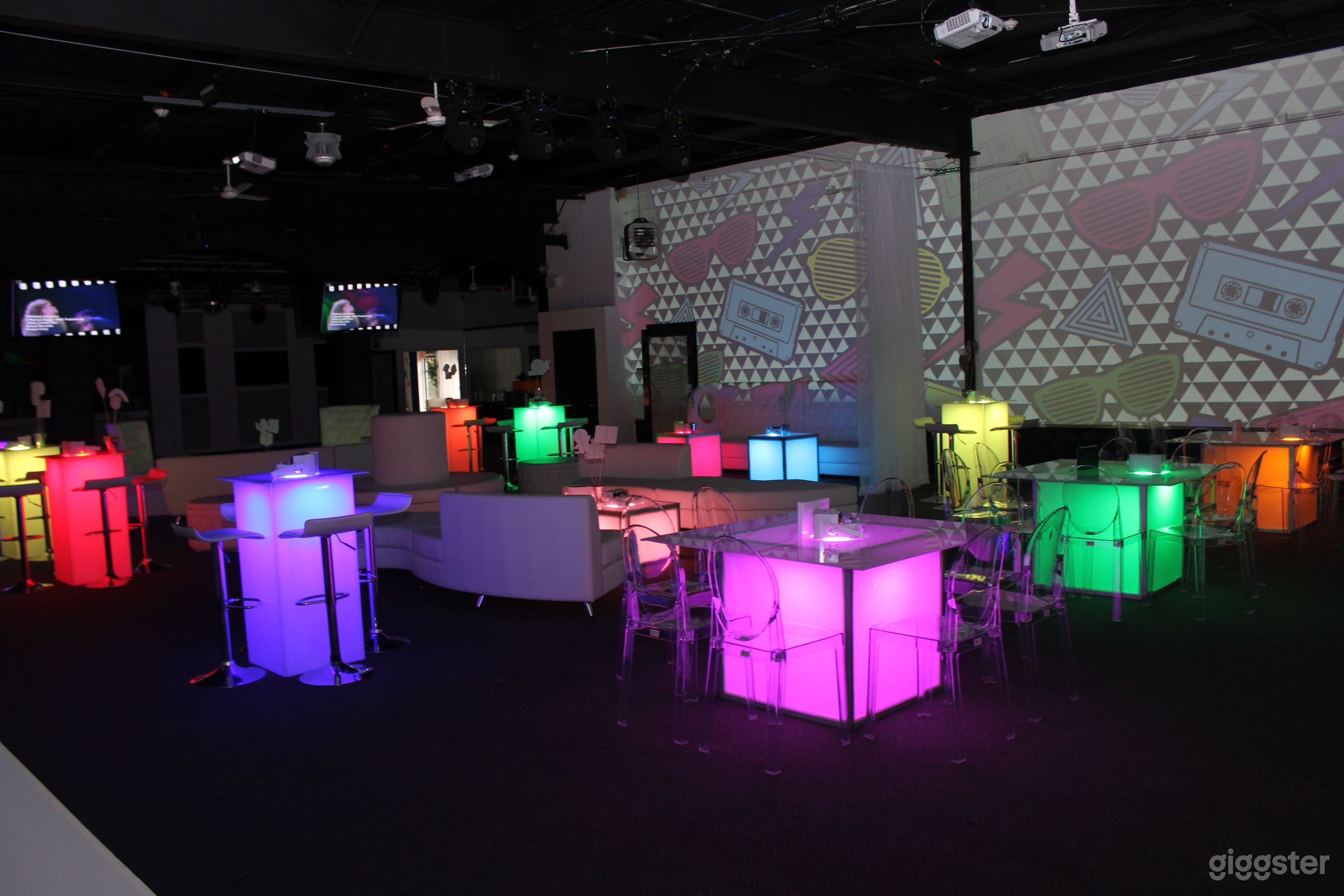 Nightclub Lounge Event Space Photo 4