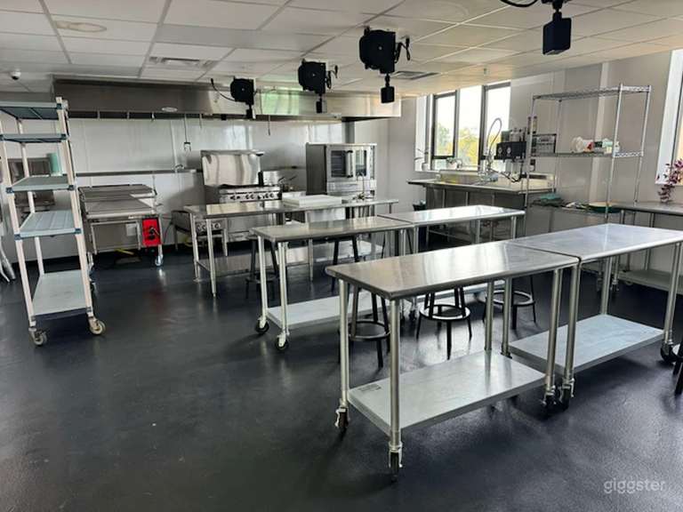  Kitchen Class Setup 