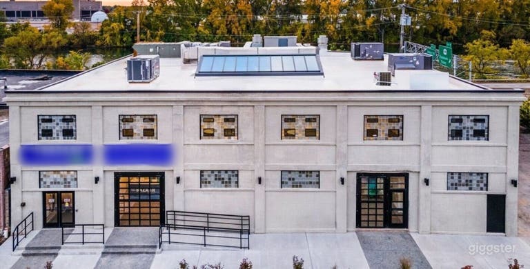  Multi-use Business Incubator w/ Plenty of Options 