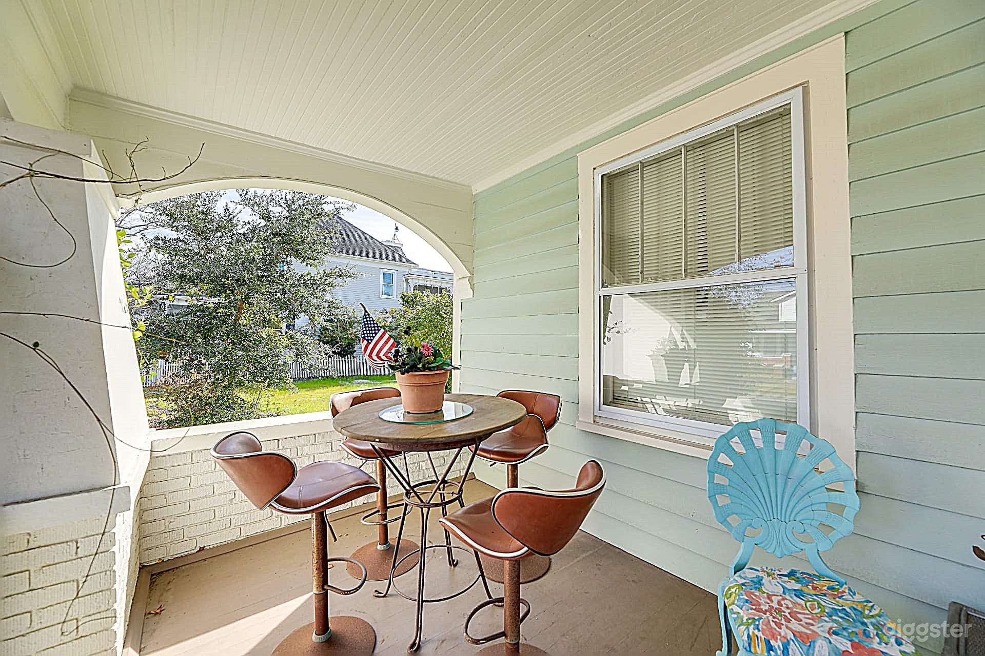 Charming Historic Bunglow in Beaufort Photo 2