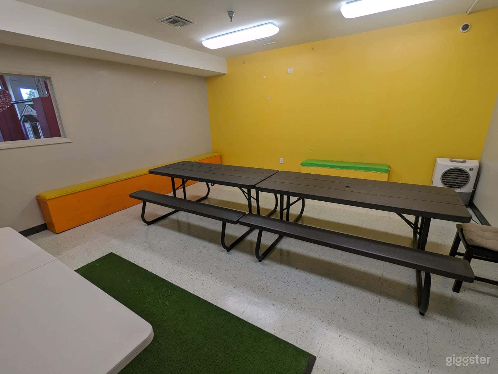 Rooms for rent for meetings