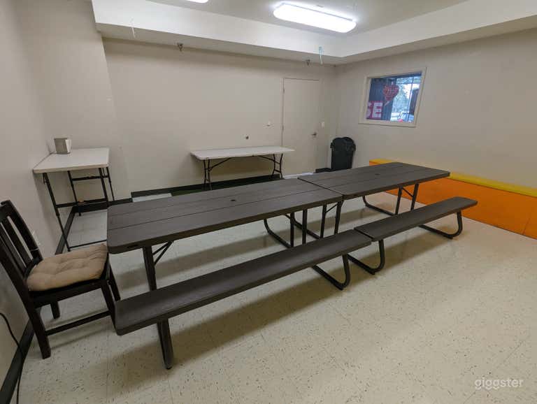  Rooms for rent for meetings 