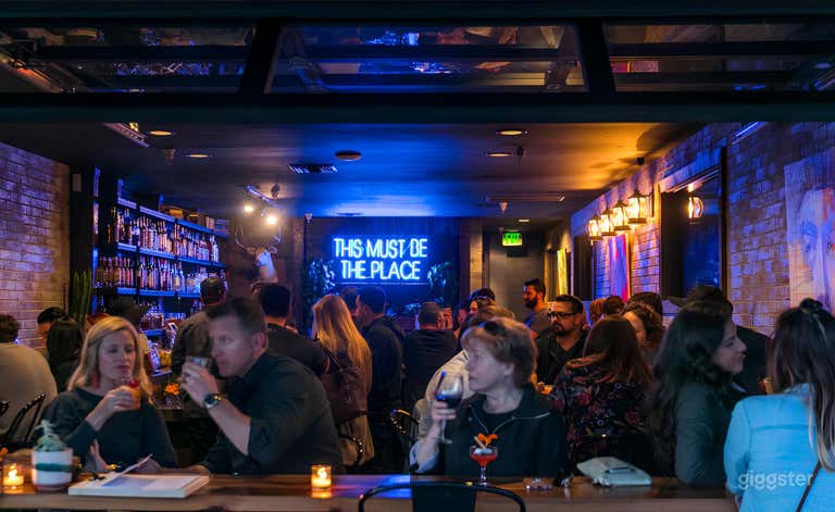  Stylish Main Bar & Lounge – Perfect for Private Events! 