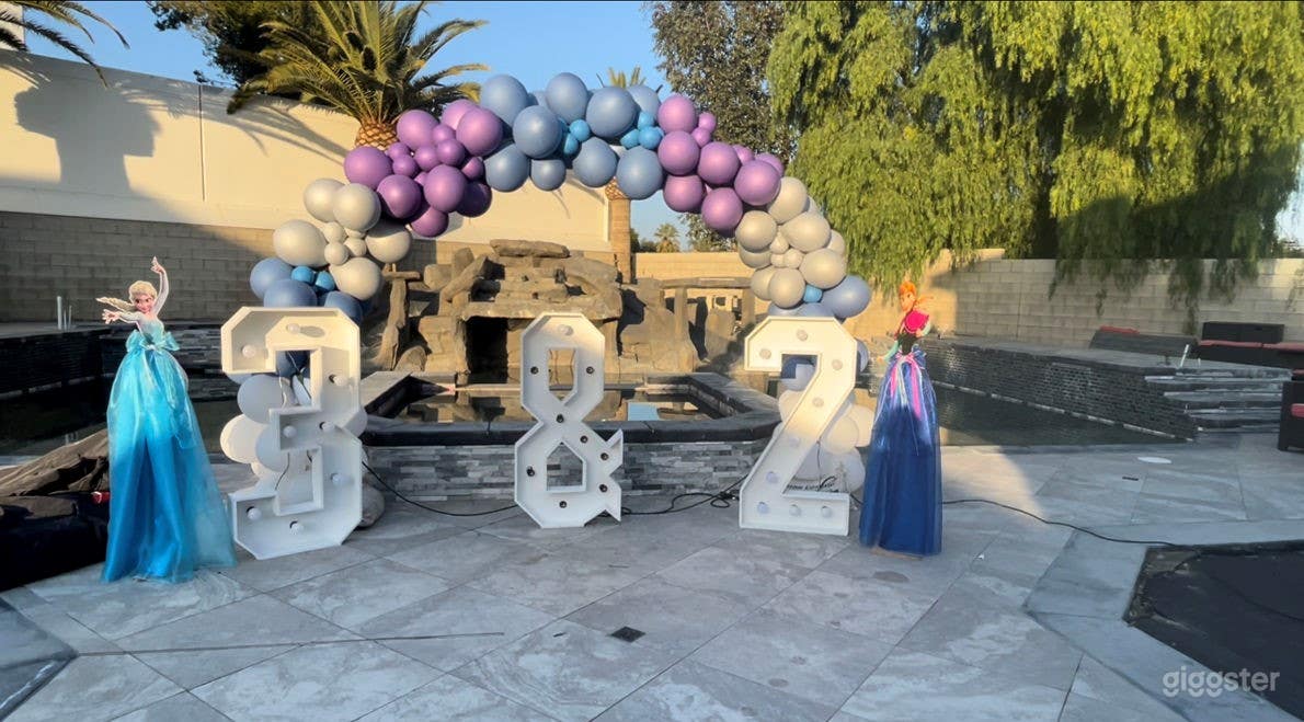 Exquisite Backyard For Your Event Photo 2