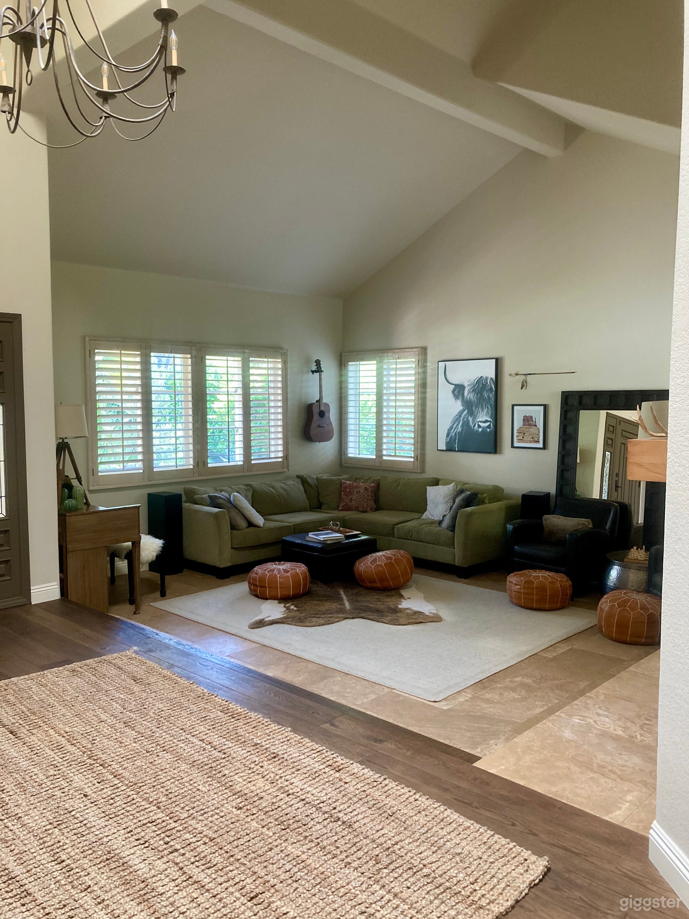 California-Style Oasis - Modern Rustic Vibe  Photo 4