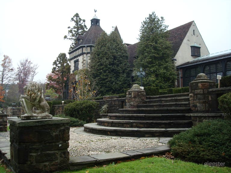  Upscale chateau style resort and hotel: Location 4188 