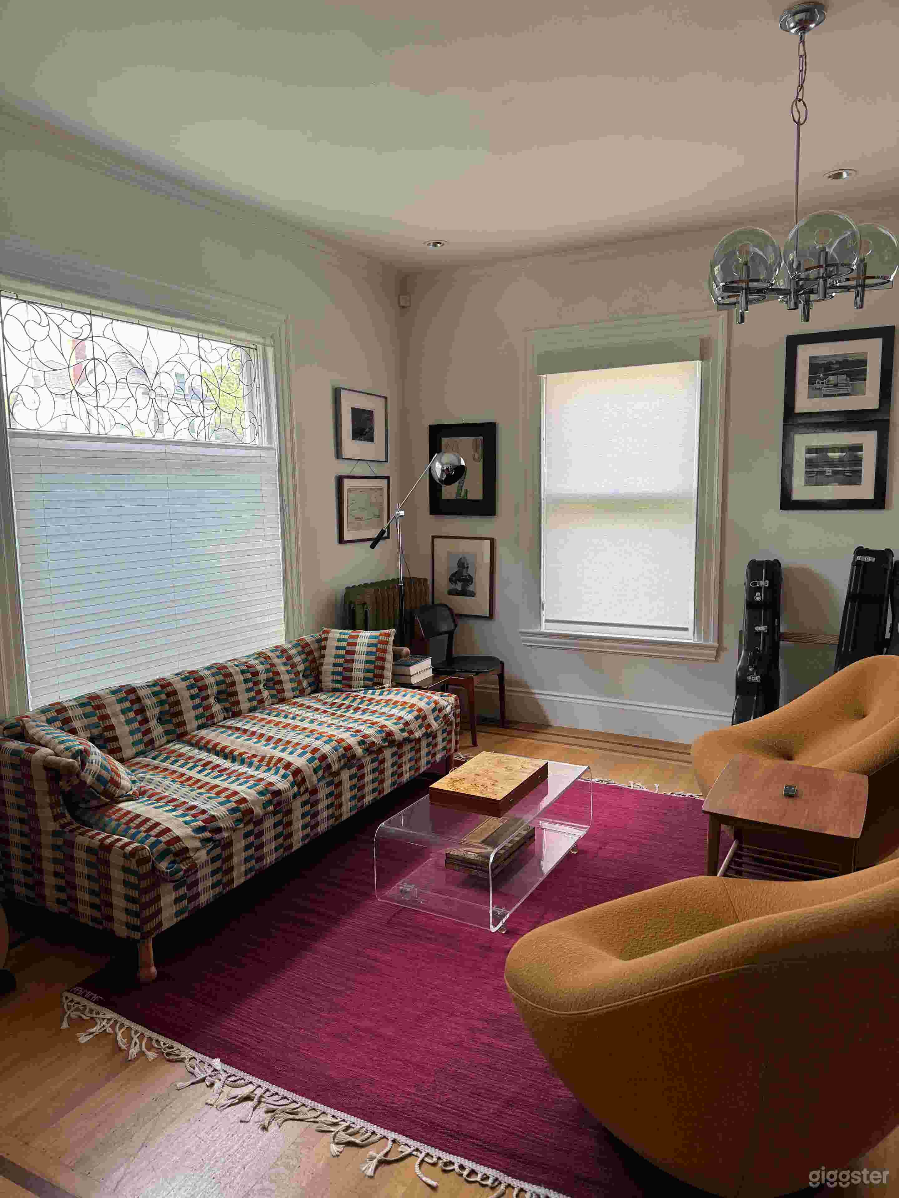 Historic Colonial Revival with Beautiful Interior Design Photo 4