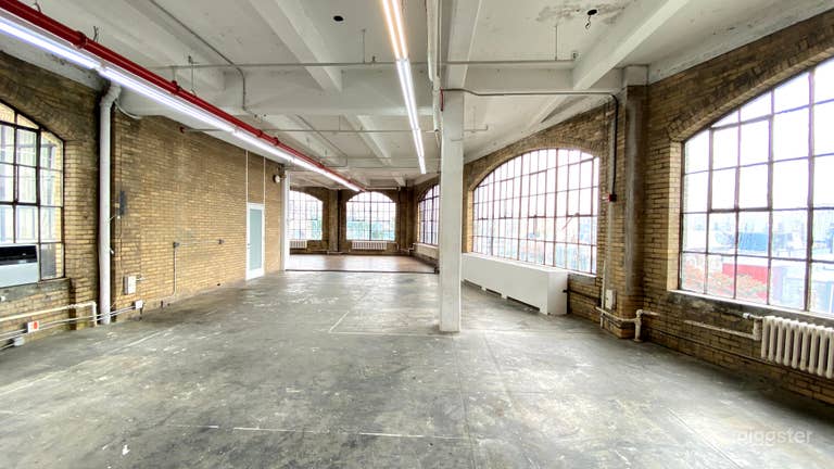  Fantastic Artistic LOFT 