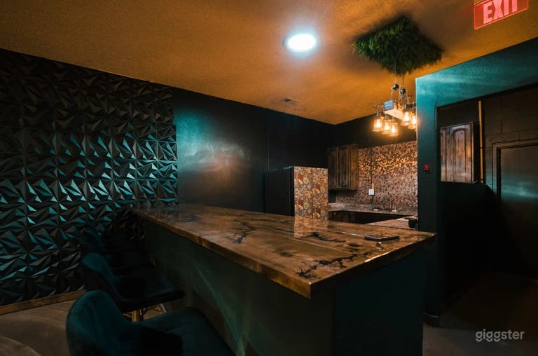  Speakeasy Vibe Event Space/Photo Studio 