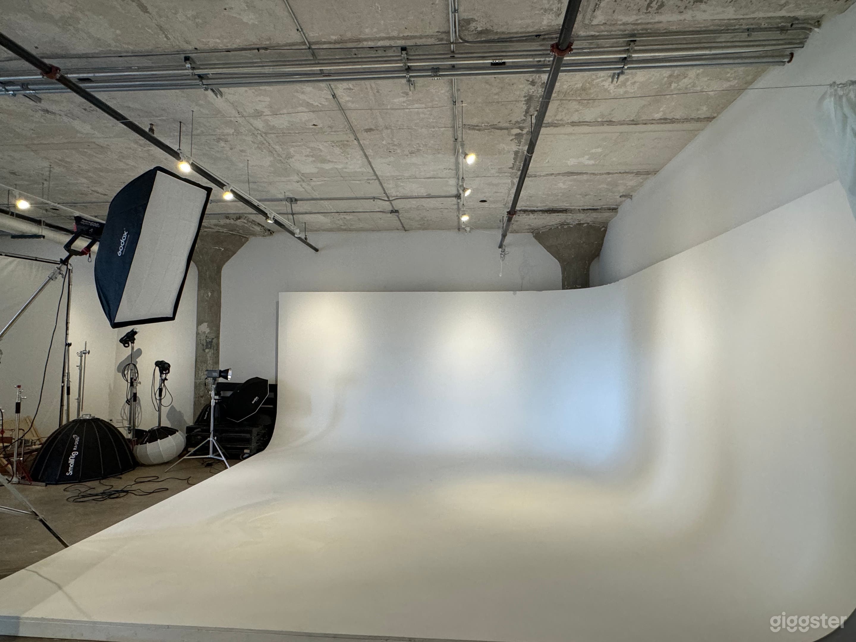 The Creative Loft Studio Photo 4